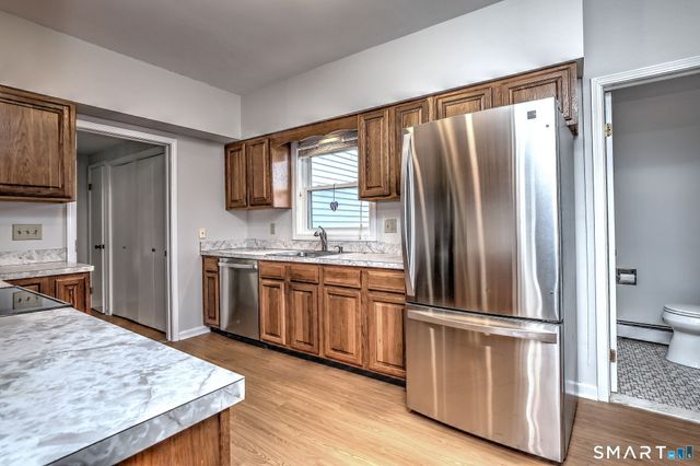 5160 Madison Avenue, Trumbull, CT 06611