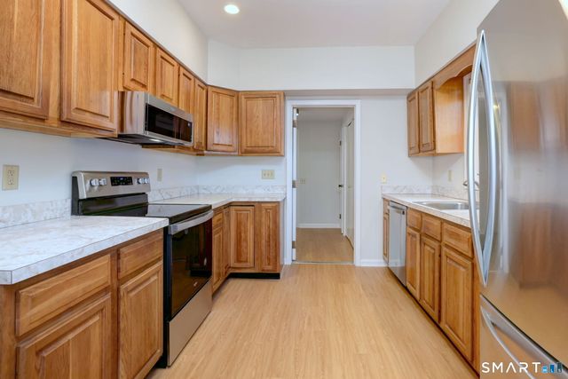 5160 Madison Avenue, Trumbull, CT 06611