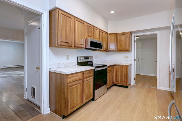 5160 Madison Avenue, Trumbull, CT 06611