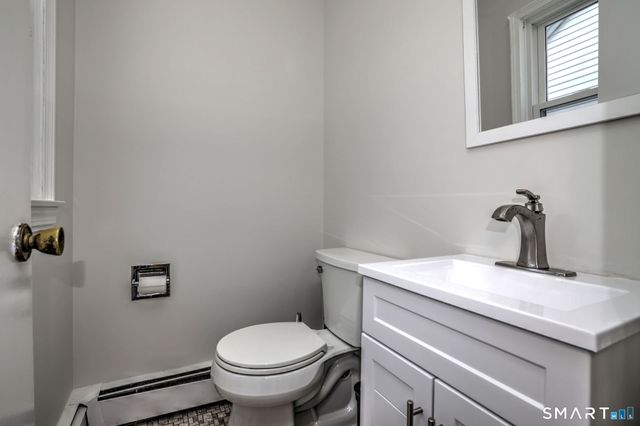 5160 Madison Avenue, Trumbull, CT 06611