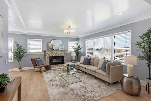 2468 Maxwell, Oakland, CA 94601