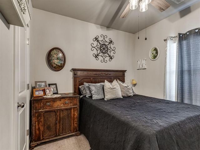 15952 Prairie Rose Drive, Mcloud, OK 74851