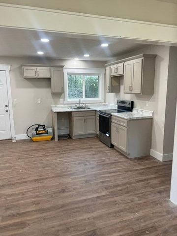 324 Shopville Road, Somerset, KY 42503