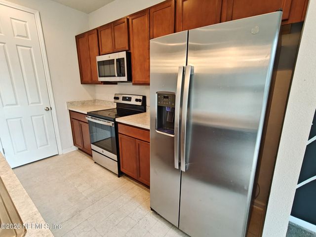 5138 SAWMILL POINT Way, Jacksonville, FL 32210