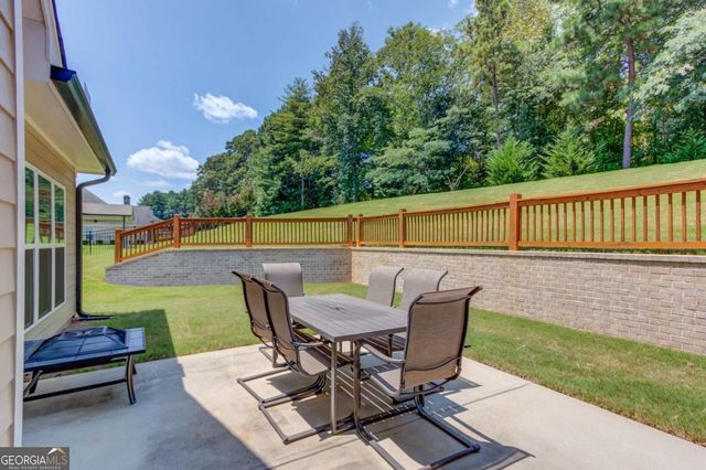 222 Ivey Drive, Bethlehem, GA 30620