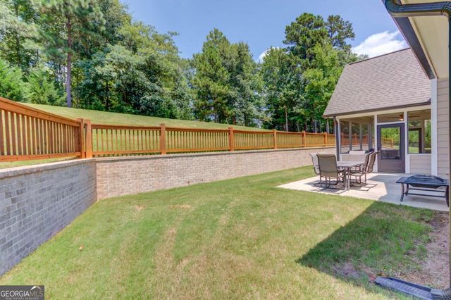 222 Ivey Drive, Bethlehem, GA 30620