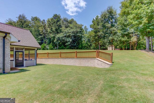 222 Ivey Drive, Bethlehem, GA 30620