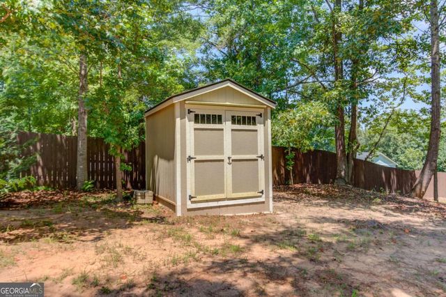 222 Ivey Drive, Bethlehem, GA 30620
