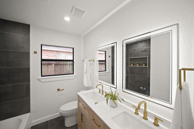 4813 Hummingbird Street, Houston, TX 77035