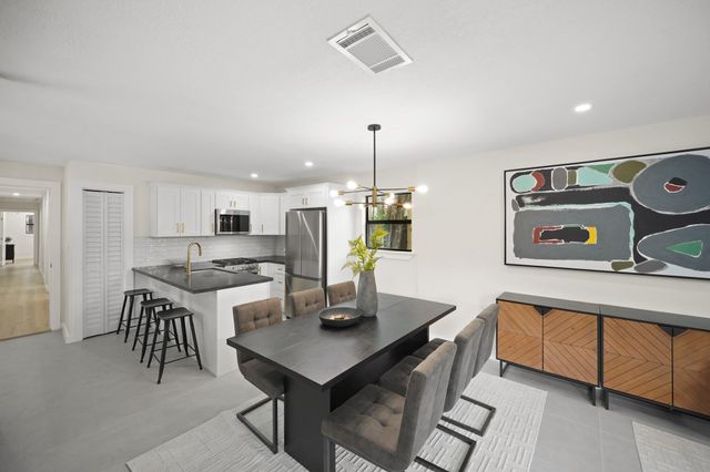 4813 Hummingbird Street, Houston, TX 77035