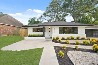 4813 Hummingbird Street, Houston, TX 77035