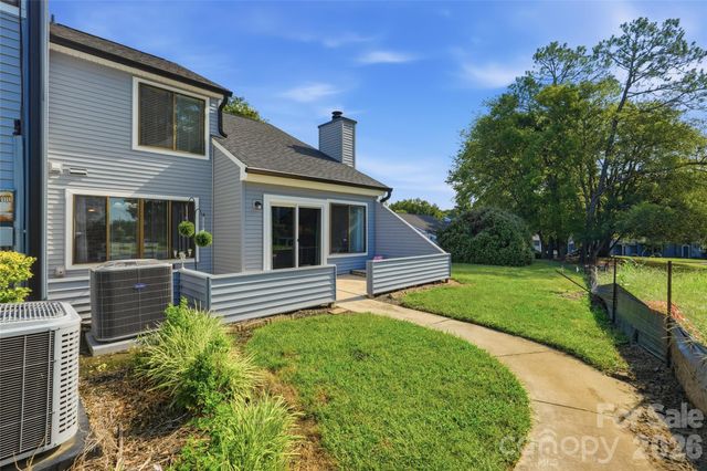 11531 Turn Stone Court, Charlotte, NC 28226