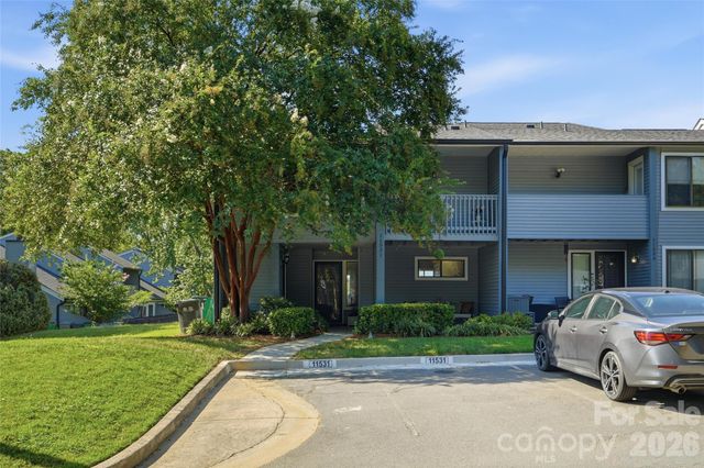 11531 Turn Stone Court, Charlotte, NC 28226