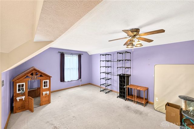913 Golden Beech Drive, Brookville, OH 45309