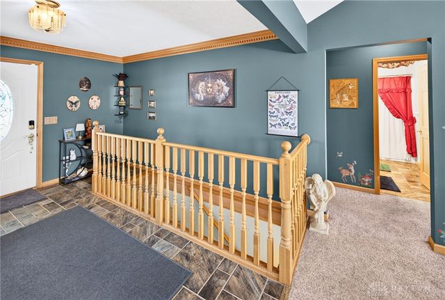 913 Golden Beech Drive, Brookville, OH 45309