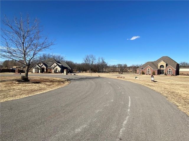 44508 Kingsbury Lane, Shawnee, OK 74801