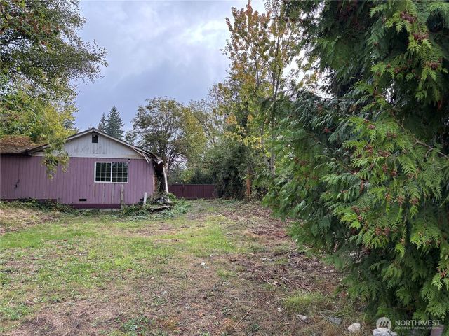 18421 44th Avenue W, Lynnwood, WA 98037