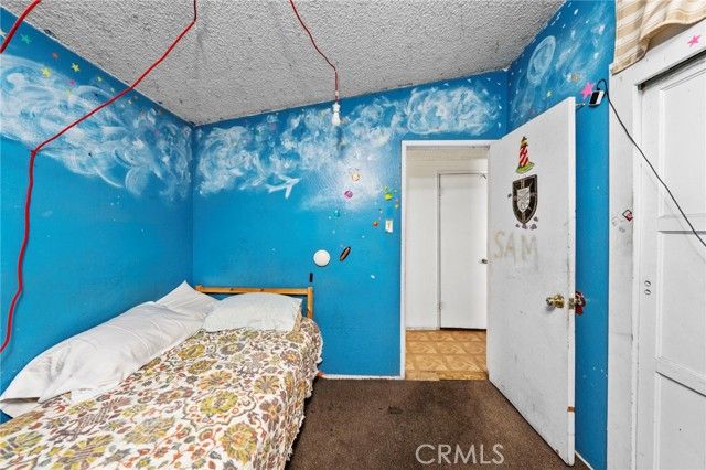 526 Nottingham Avenue, Santa Ana, CA 92703