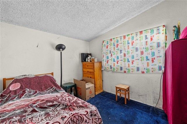 526 Nottingham Avenue, Santa Ana, CA 92703