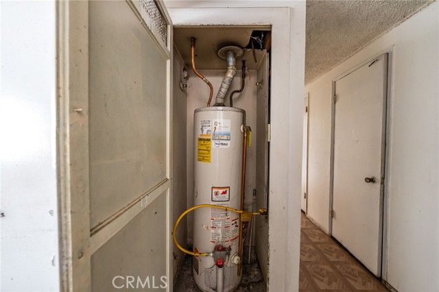 526 Nottingham Avenue, Santa Ana, CA 92703