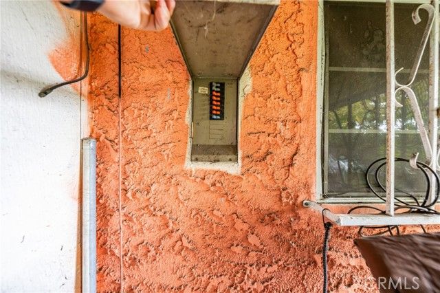 526 Nottingham Avenue, Santa Ana, CA 92703