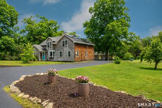 7 Silver Falls Road, East Lyme, CT 06333