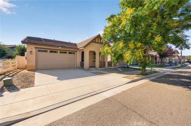 868 White Pepper, Hemet, CA 92545