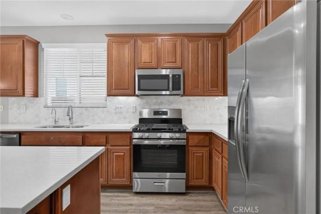 868 White Pepper, Hemet, CA 92545