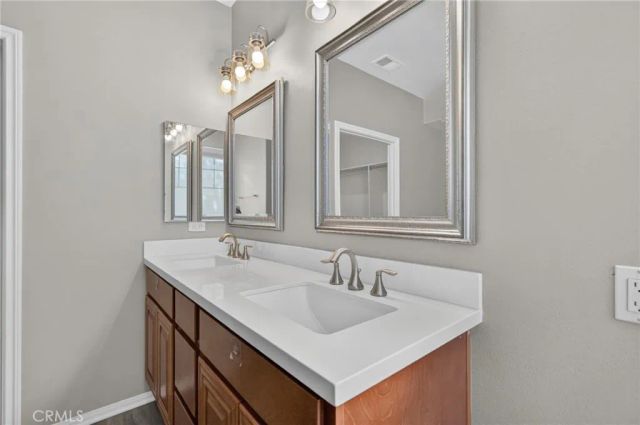 868 White Pepper, Hemet, CA 92545
