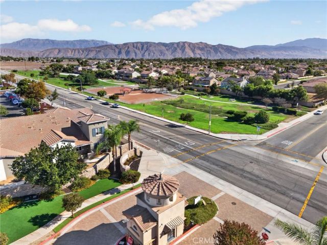 868 White Pepper, Hemet, CA 92545