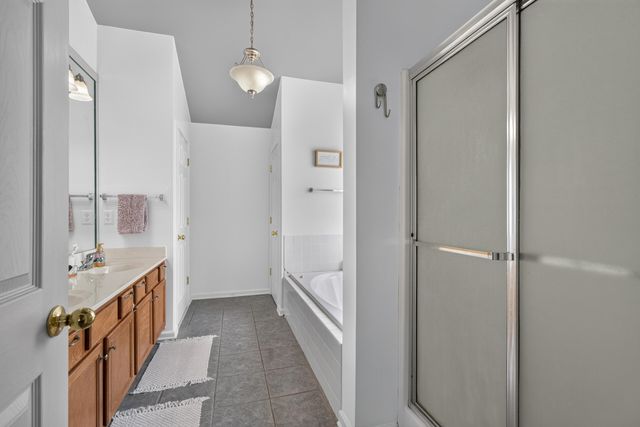 501 Alderbrook Way, Lexington, KY 40515