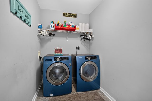 501 Alderbrook Way, Lexington, KY 40515