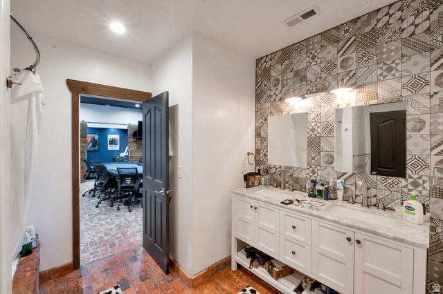 12244 S 2000 E, Draper, UT 84020