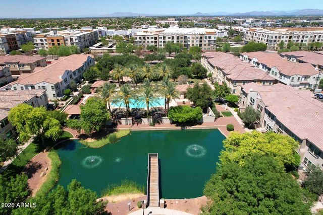 1823 E Chelsea Lane 102, Gilbert, AZ 85295