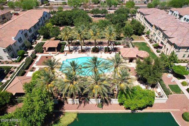 1823 E Chelsea Lane 102, Gilbert, AZ 85295