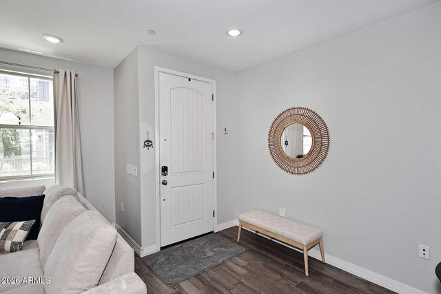 1823 E Chelsea Lane 102, Gilbert, AZ 85295