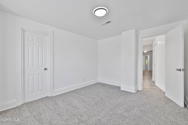245 E Delaware Avenue, Toledo, OH 43608
