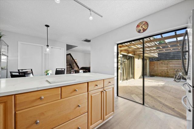 625 6th Terrace, Palm Beach Gardens, FL 33418