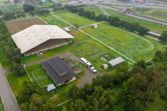 13575 Mammini Court, San Martin, CA 95046