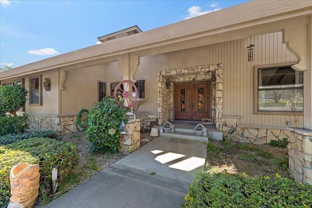 13575 Mammini Court, San Martin, CA 95046