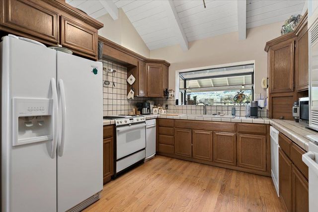 13575 Mammini Court, San Martin, CA 95046