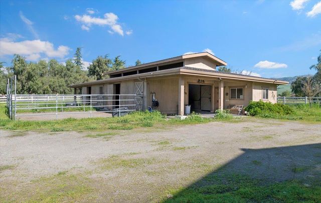 13575 Mammini Court, San Martin, CA 95046