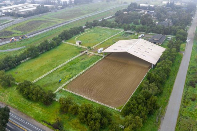 13575 Mammini Court, San Martin, CA 95046