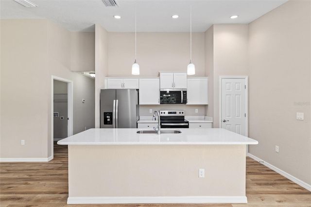 3724 SW 149TH COURT, Ocala, FL 34481