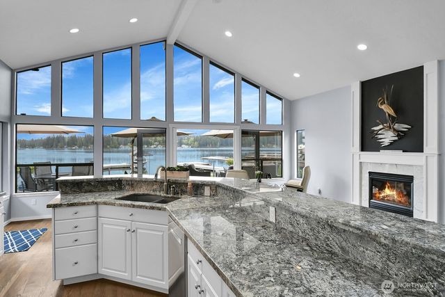 15105 W Lake Goodwin Road, Stanwood, WA 98292