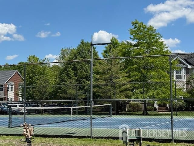 60 Forest Drive, Piscataway, NJ 08854