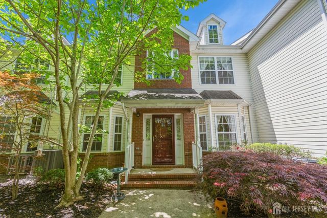 60 Forest Drive, Piscataway, NJ 08854