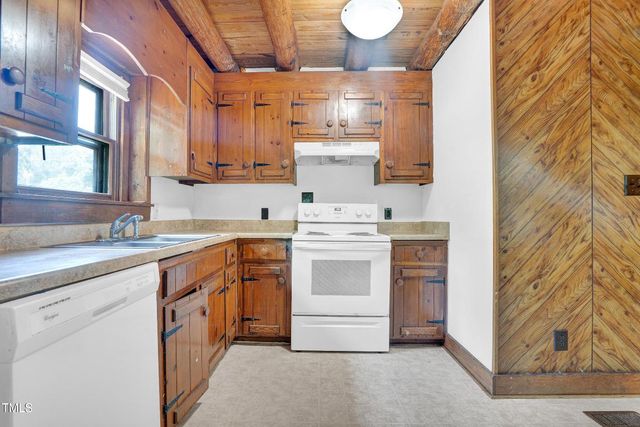 207 High House Road, Cary, NC 27513