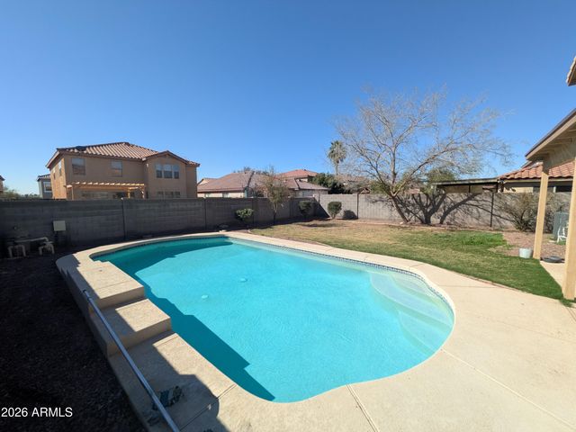 565 W PALO VERDE Street, Casa Grande, AZ 85122