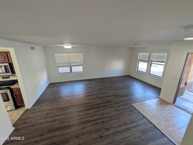 565 W PALO VERDE Street, Casa Grande, AZ 85122